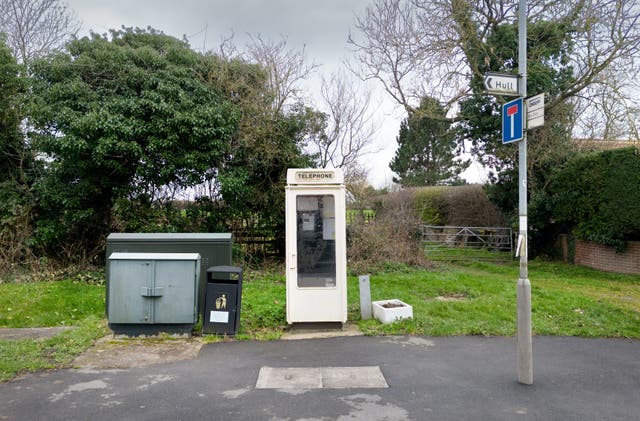 Listed status phone boxes