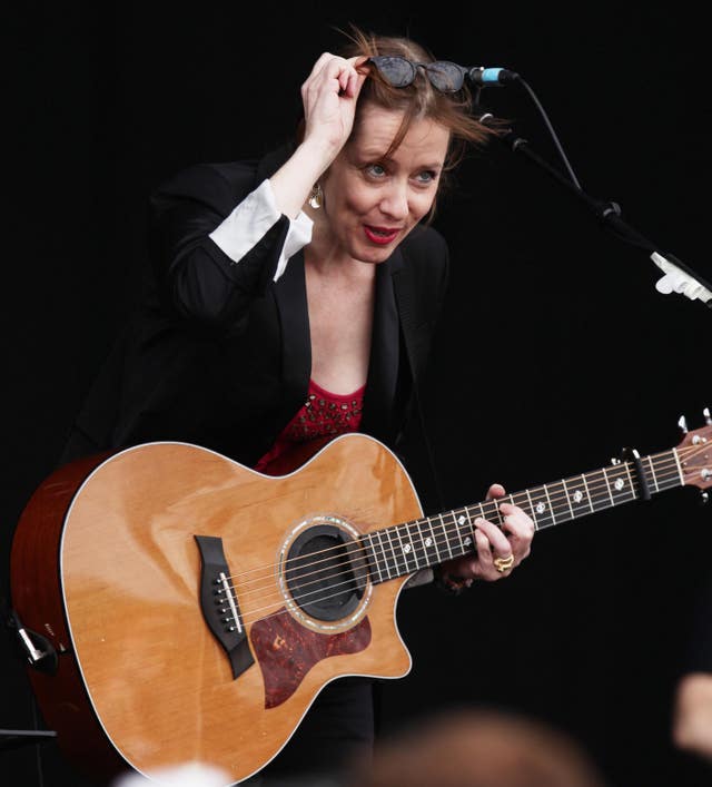 Suzanne Vega is presenting a Radio 4 programme on Reed's life and music (