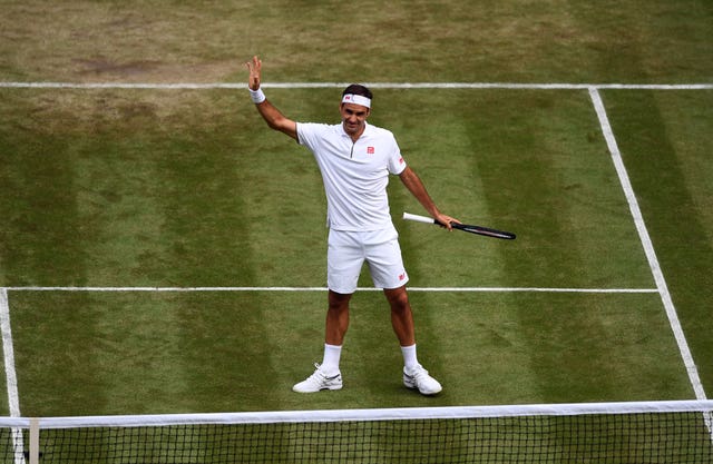 Roger Federer is on course for a semi-final with Rafael Nadal 