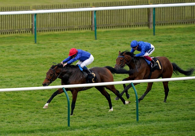 New London (left) on his way to victory at Newmarket 