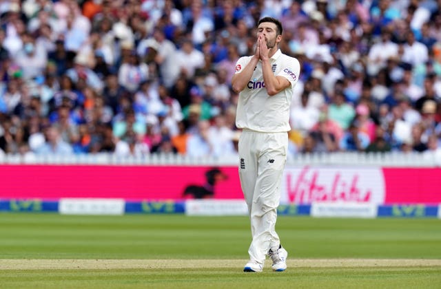 England are confident Mark Wood will recover from a shoulder problem in time for the third Test (Zac Goodwin/PA)