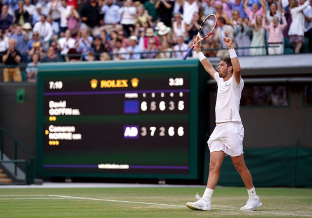 Cameron Norrie celebrates reaching the Wimbledon semi-finals
