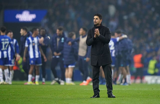 Arsenal manager Mikel Arteta applauds the fans after the UEFA Champions League match at Estadio do Dragao in Porto, Portugal