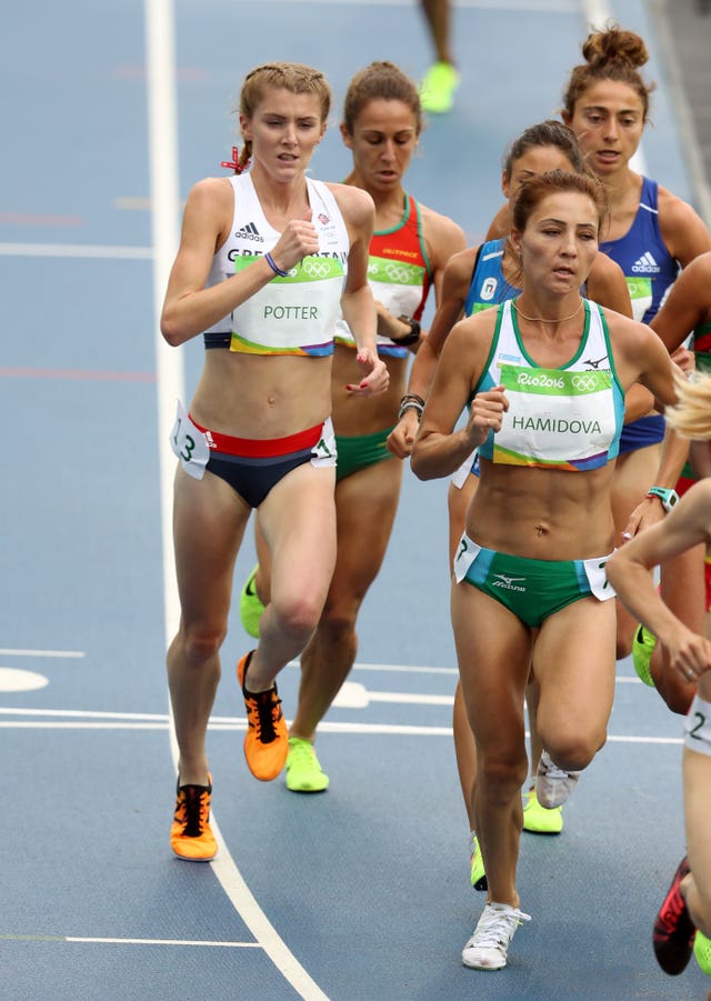 Beth Potter, left, ran the 10,000 metres at the Rio Olympics