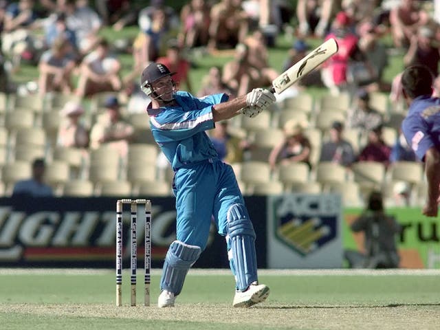 Graeme Hick starred in the semi-final 