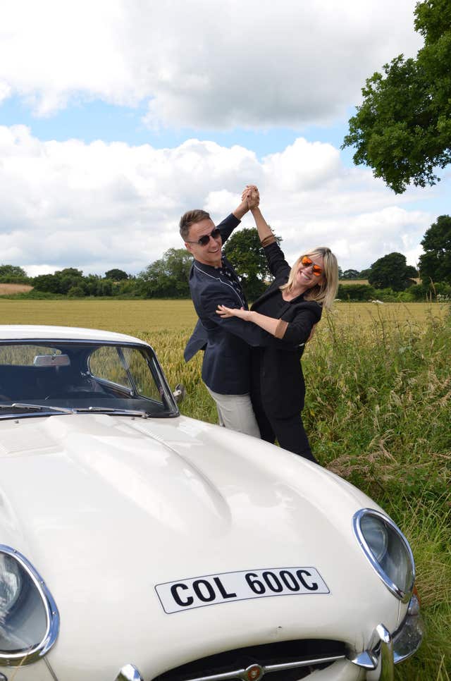 Celebrity Antiques Road Trip