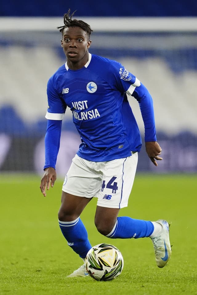 Ronan Kpakio looks for a pass