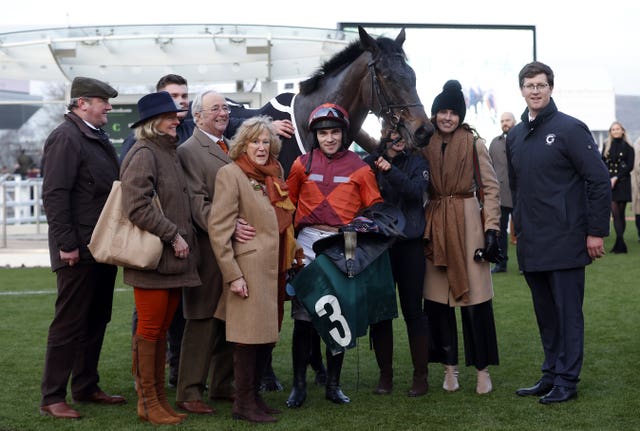 Gidleigh Park and connections after winning at Cheltenham 
