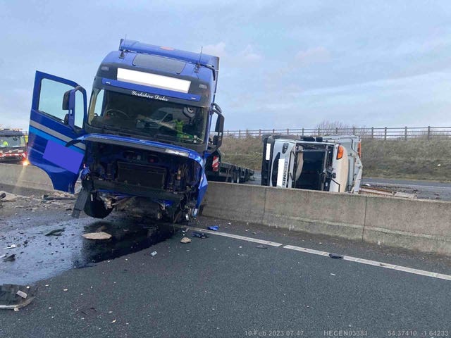 A1M lorry crash