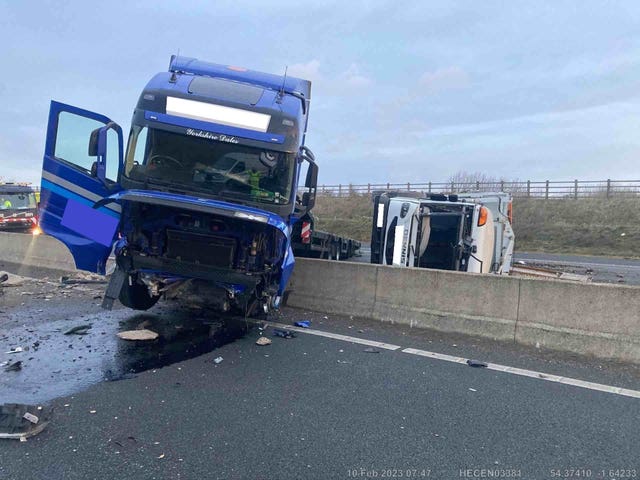 Lorry Crash Causes ‘protracted Motorway Closure Shropshire Star