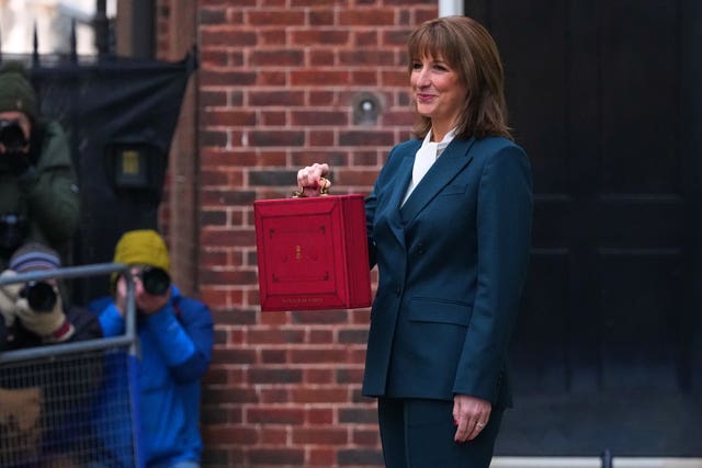 Chancellor Rachel Reeves holding her ministerial red box