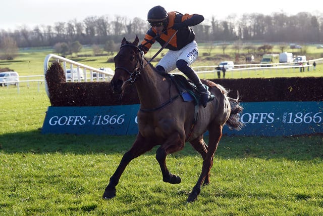 Nick Rockett winning the Goffs Thyestes Handicap Chase at Gowran