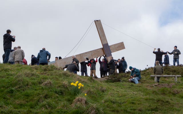 Chevin Cross raising 2019