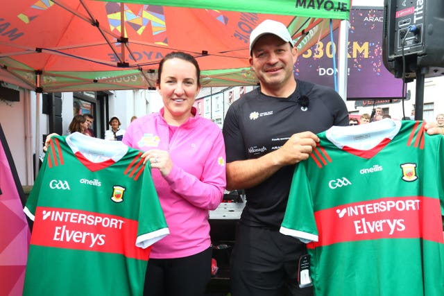 Rory Best fundraising walk