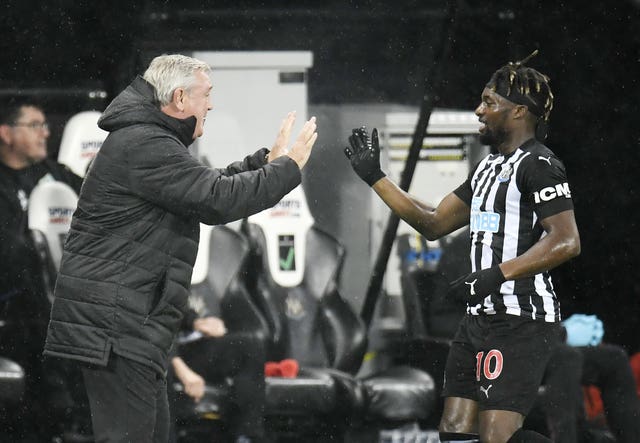 Bruce was delighted with Allan Saint-Maximin''s performance