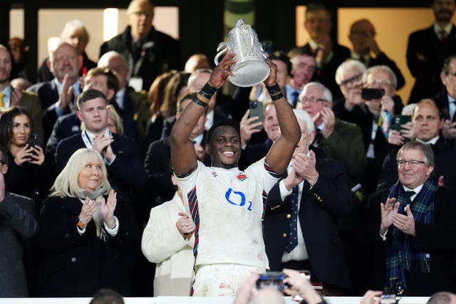 England are the current Calcutta Cup holders after beating Scotland last year