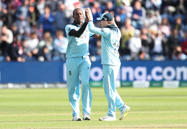 Eoin Morgan (right) knows what Jofra Archer (left) is about to experience.