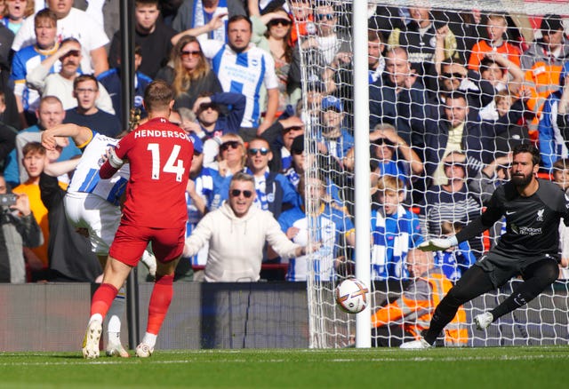 Leandro Trossard scores Brighton's opening goal
