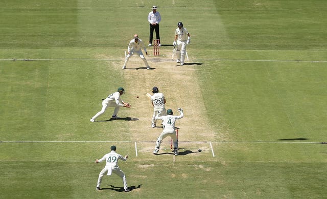 Dawid Malan's dismissal kicked off the collapse.