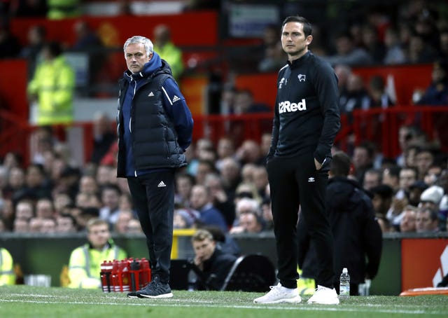 Jose Mourinho and Frank Lampard watch on