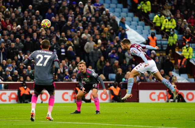 Ezri Konsa the unlikely hero as Aston Villa come from behind to beat Leicester PLZ Soccer