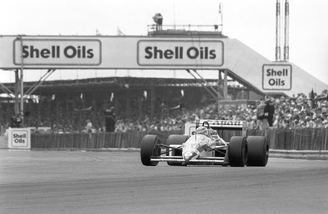 Nigel Mansell on his way to victory at the 1987 British Grand Prix