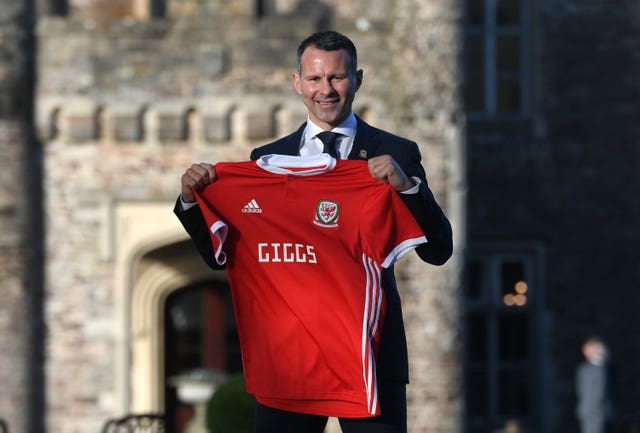Ryan Giggs wants to help Wales qualify for major tournaments
