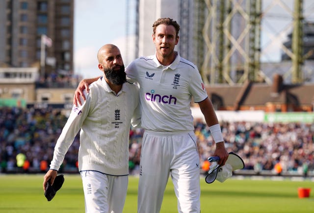England’s Moeen Ali, left, and Stuart Broad leave the field after the fifth Ashes Test against Australia at the Oval in 2023