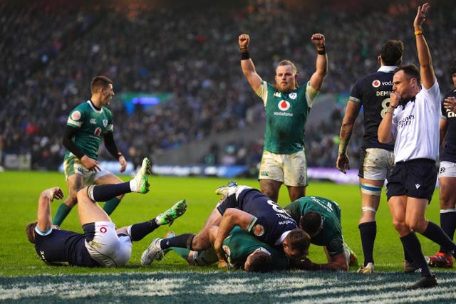 Ireland players celebrate