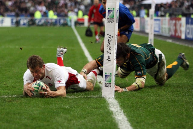 Mark Cueto's try was ruled out