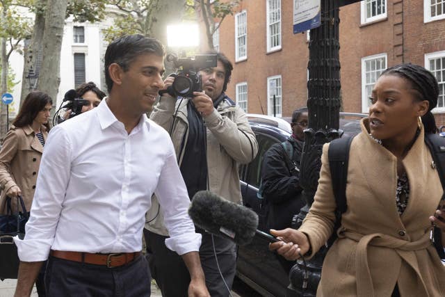 Rishi Sunak leaves his campaign office in London