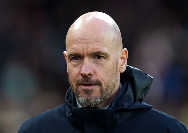 Erik ten Hag has urged Manchester United to bounce back against Brighton