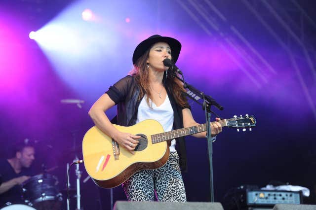 KT Tunstall playing at Splendour Festival in 2013