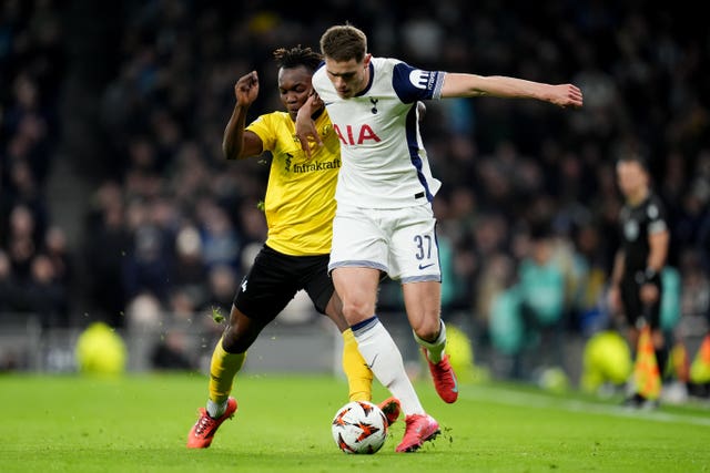 Micky van de Ven (right) in action against Elfsborg last week