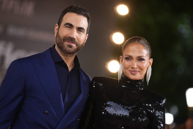Brett Goldstein and Jennifer Lopez