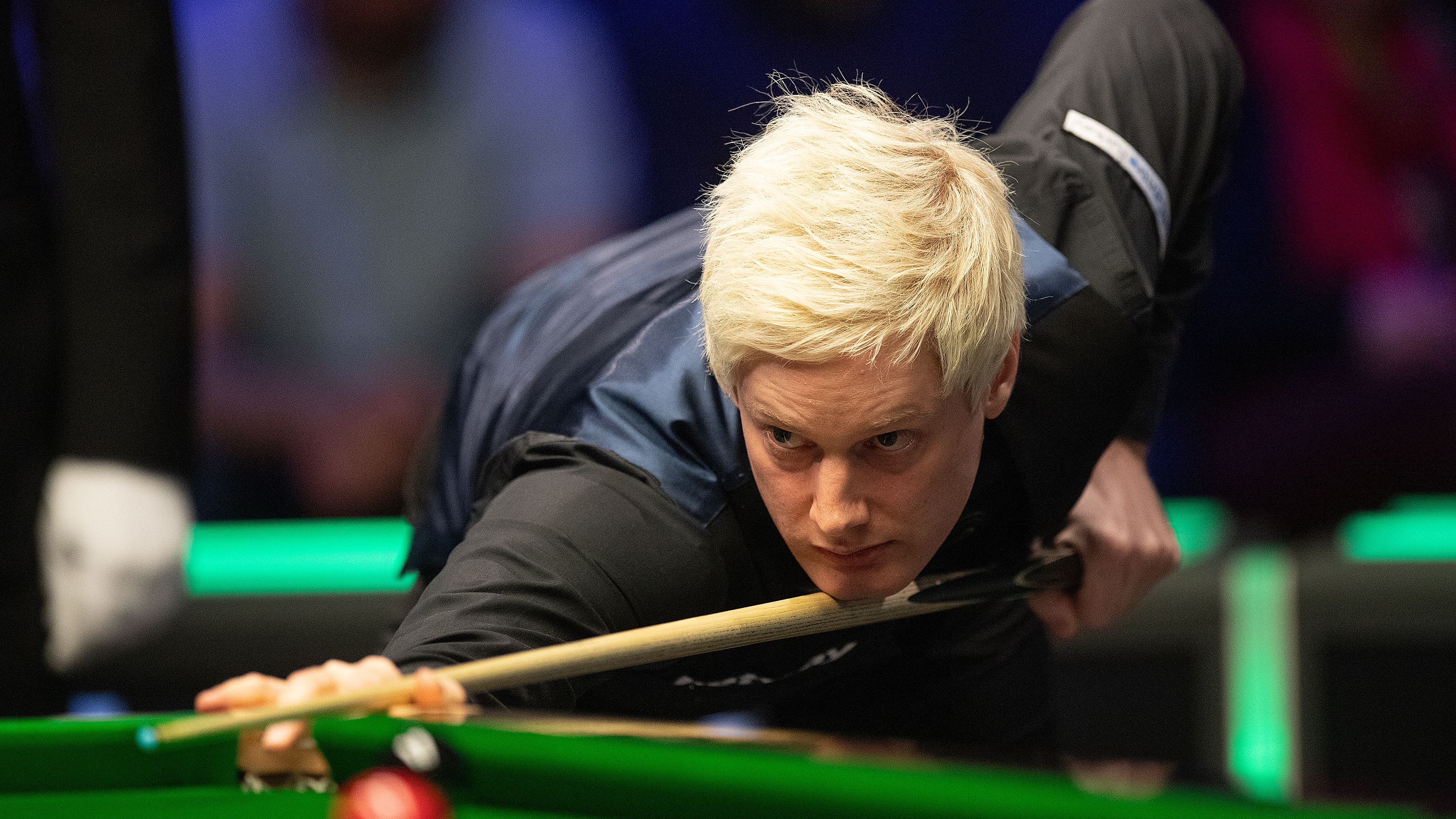 Neil Robertson relieved to finally make snooker return despite early ...