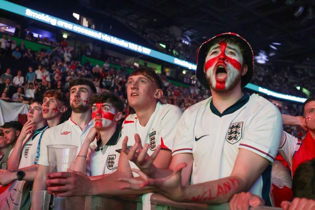 Fans watching Spain v England