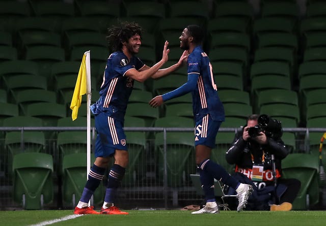 Mohamed Elneny celebrates his goal with Ainsley Maitland-Niles