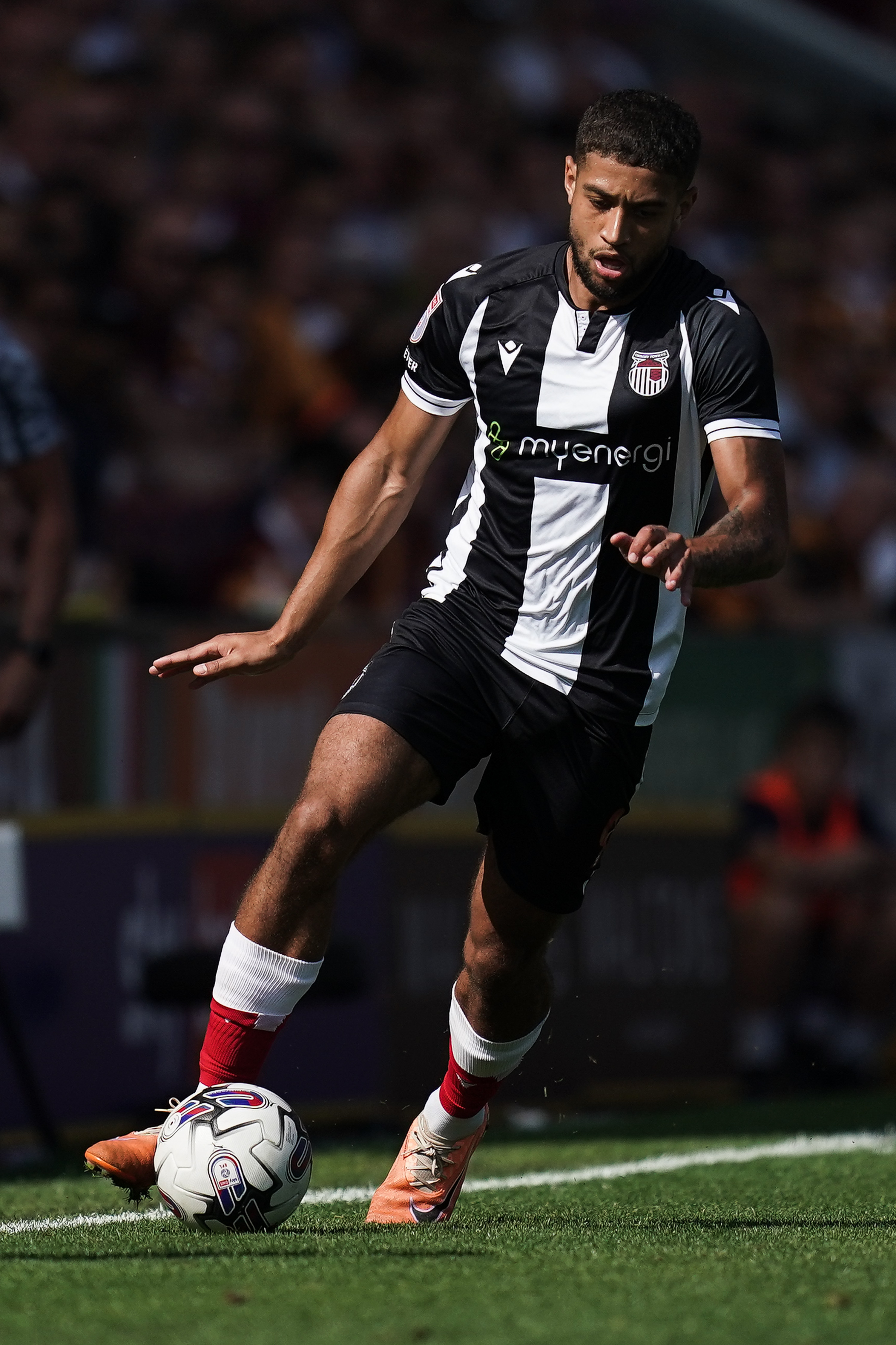 格里姆斯比7-2斯劳：水手队凭借令人信服的下半场表现轻松晋级