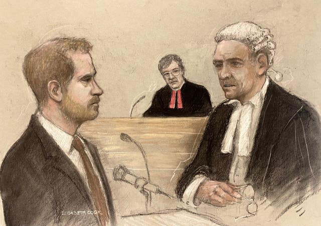 MGN phone hacking trial