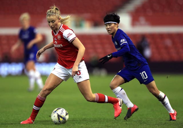 Leah Williamson (left) scored Arsenal's equaliser 