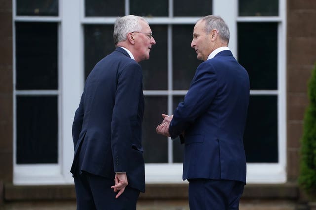 Tanaiste meets Northern Ireland Secretary