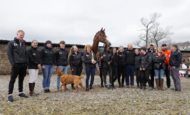 Owners and stable staff with Corach Rambler 