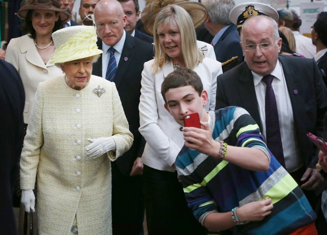 A selfie encounter in Belfast