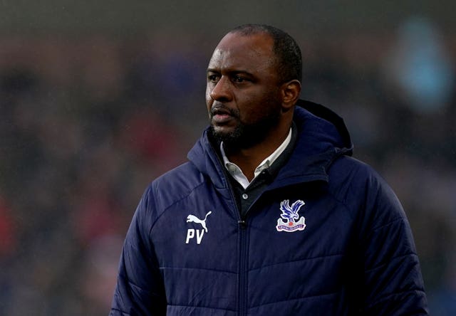 Patrick Vieira absence key factor in Spurs loss – Palace assistant Osian Roberts PLZ Soccer