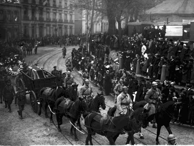 COFFIN OF THE UNKNOWN WARRIOR LEAVES FRANCE : 1920