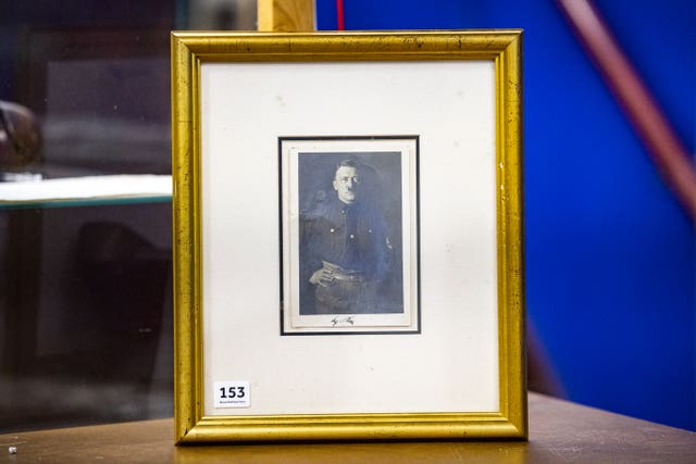 Auctioneer urged to stop sale of Hitler-linked items