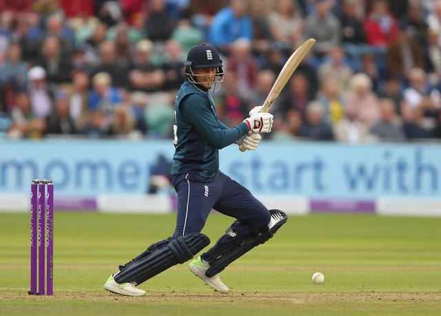 Test captain Joe Root can continue to make an impact in limited overs cricket, according to Paul Farbrace.