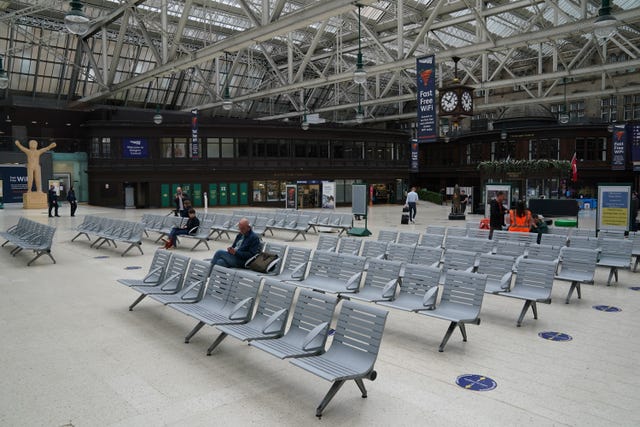 A quiet Glasgow Central Station