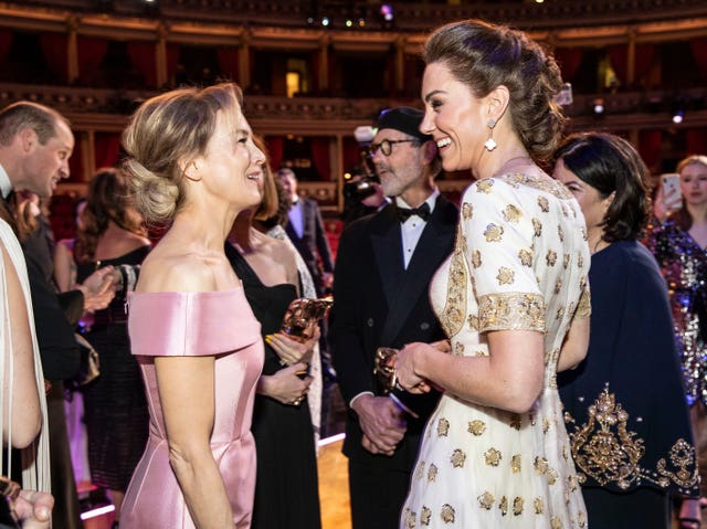 The Duchess of Cambridge talks to Renee Zellweger during the EE British Academy Film Awards at the Royal Albert Hall in London